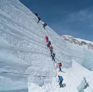 Shaba Sports App-包含西藏队迎战高手，虽败犹荣表现出色的词条